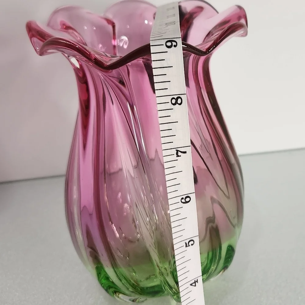 Teleflora‎ vintage handblown berry pink/green fade budding flower glass vase